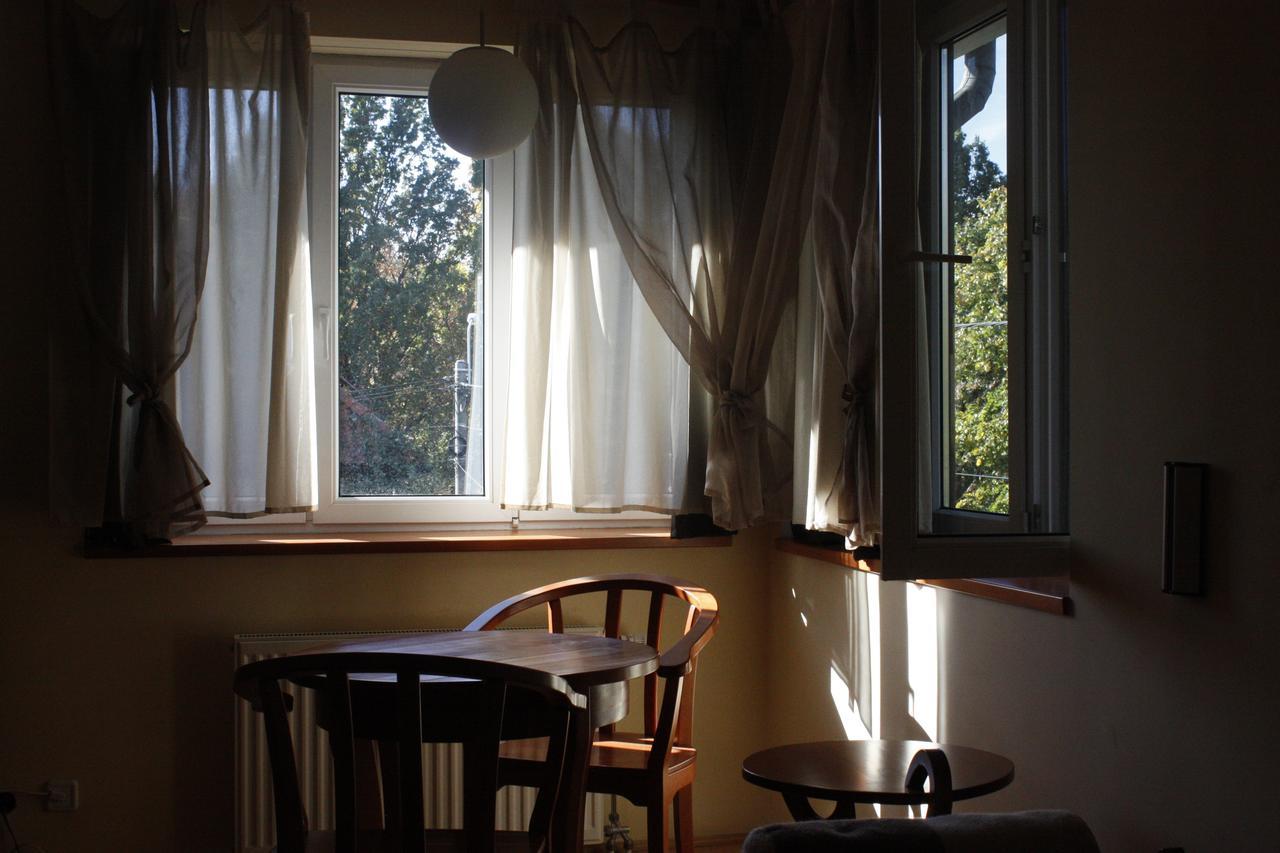 The Zen Hotel - Posticum Oradea Bagian luar foto