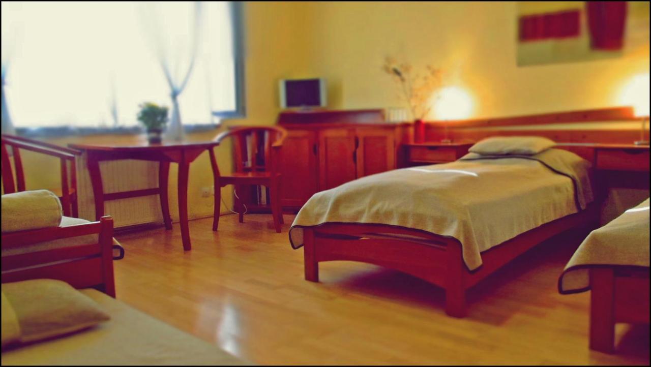 The Zen Hotel - Posticum Oradea Ruang foto